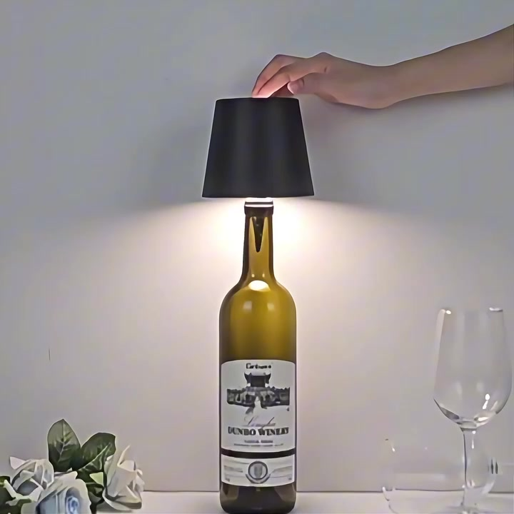 Lampada LED De Vinho Whisky Abajur de Garrafa Touch Decoração